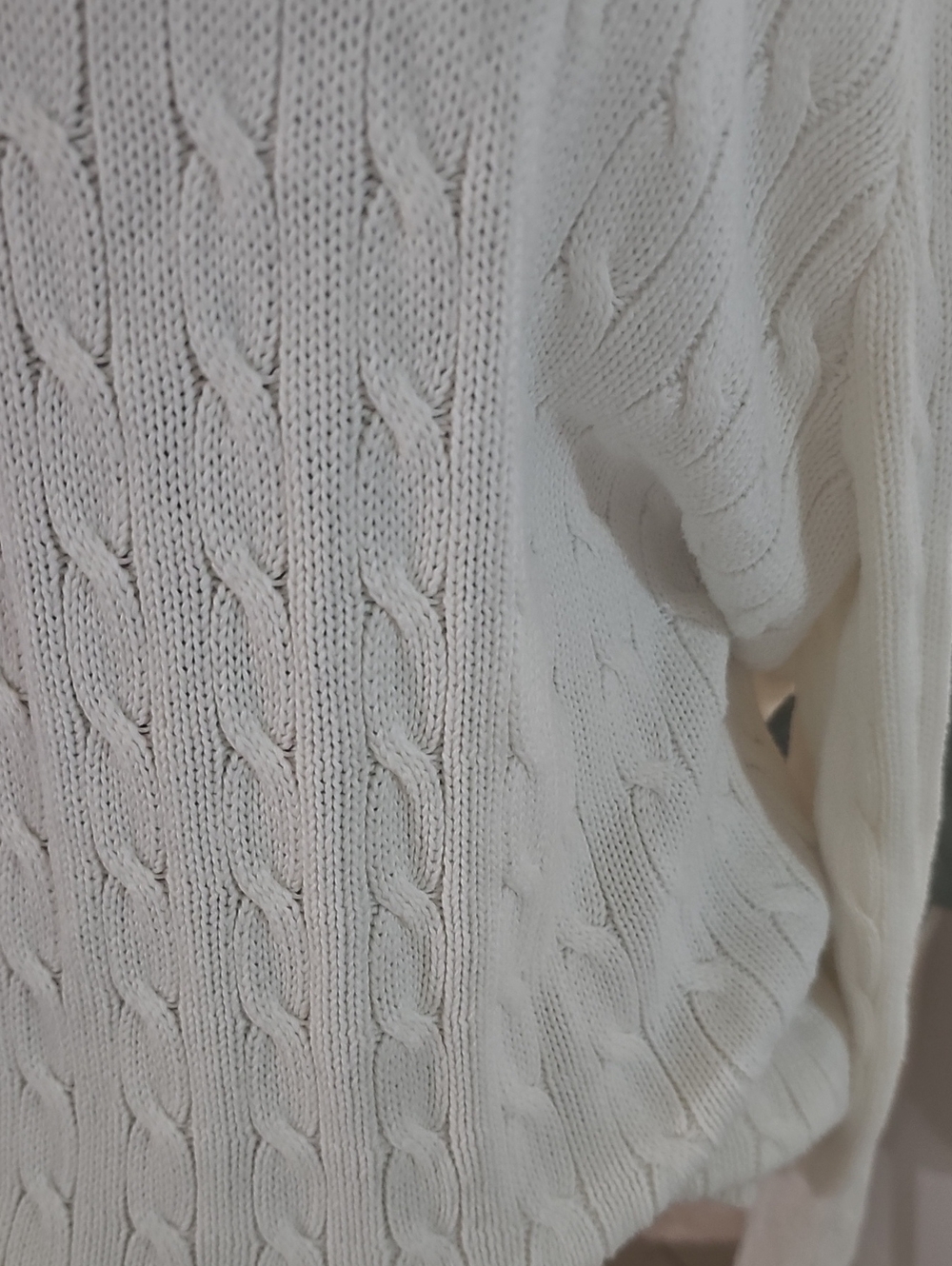 Brandy Melville Cream Cable Knit Crewneck Sweater - Picture 4 of 6